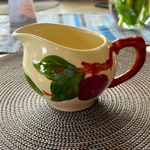 Franciscan Apple creamer